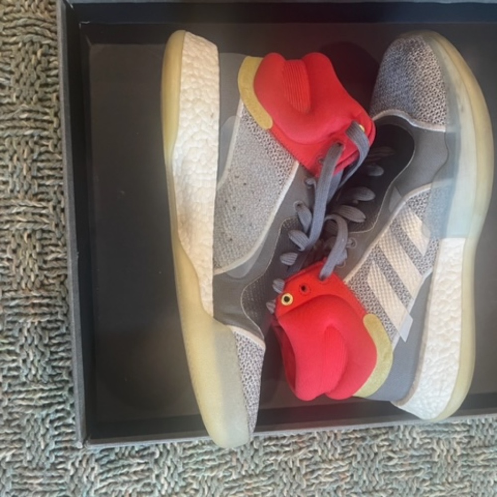 ADIDAS THOR